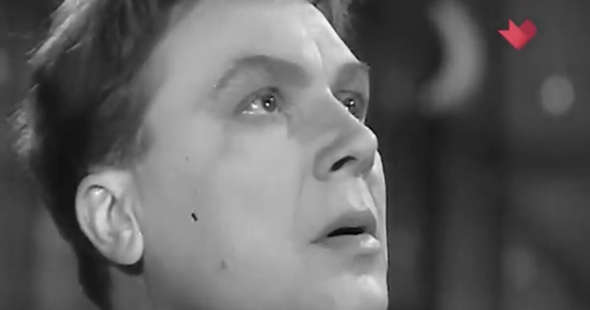 музыкальные клипы с красивыми девушками. инна вальтер видеоклипы. впятером на одной гитаре. инна вайнер певица. фотосессия с колонкой.